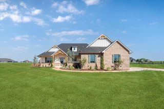 7530 Hawk Drive, Piedmont, OK 73078