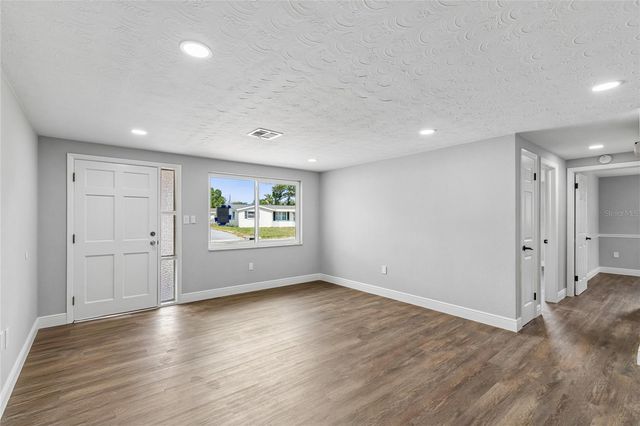 1039 CLAIRBORNE STREET, Holiday, FL 34690