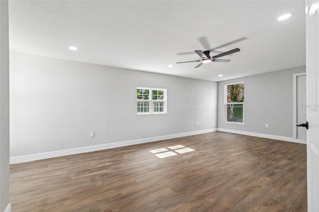 1039 CLAIRBORNE STREET, Holiday, FL 34690