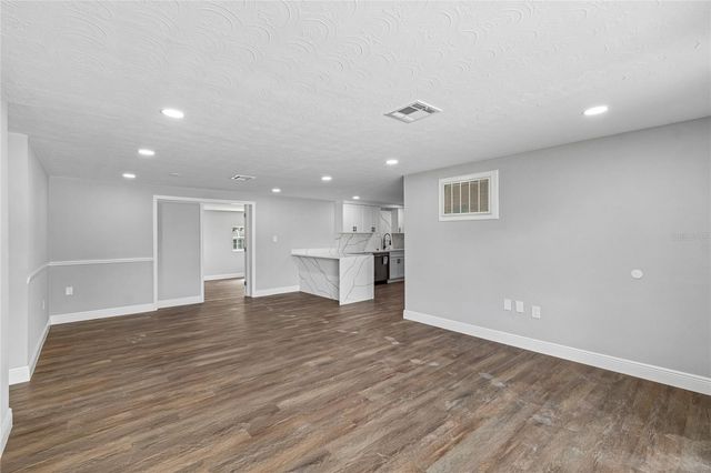 1039 CLAIRBORNE STREET, Holiday, FL 34690