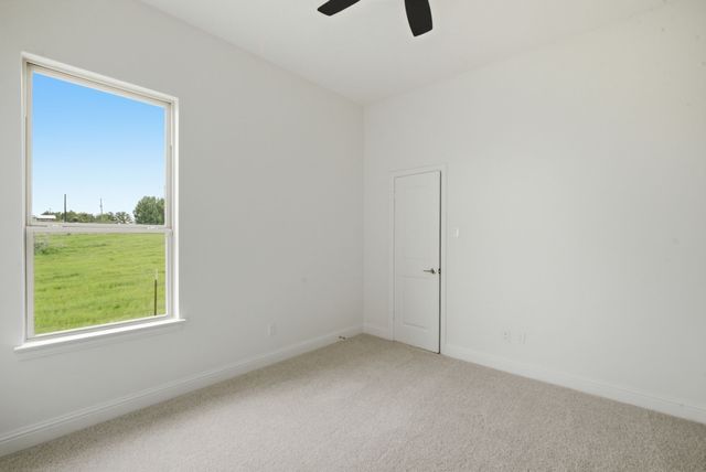 672 Jennings Lane, Azle, TX 76020