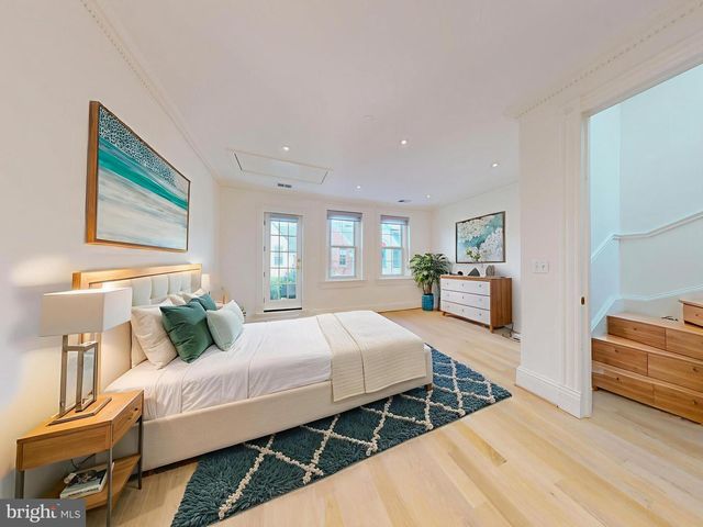 1808 RIGGS PL NW, Washington, DC 20009