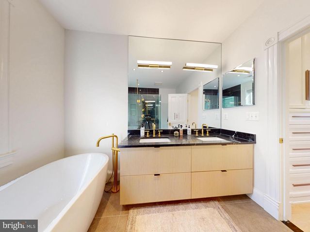 1808 RIGGS PL NW, Washington, DC 20009