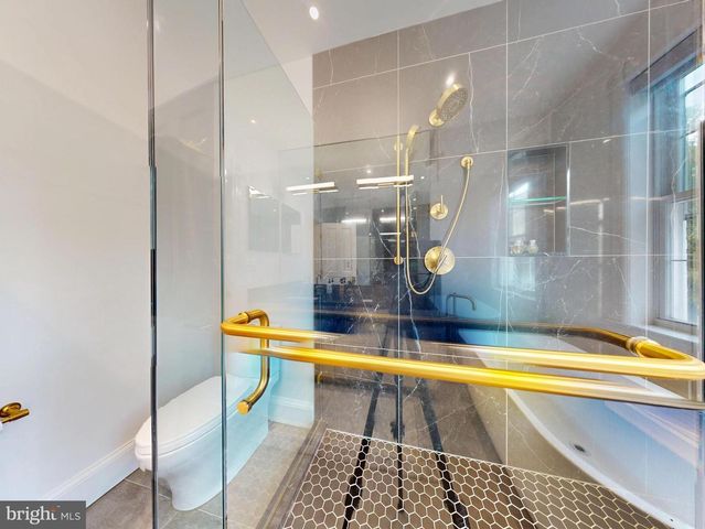 1808 RIGGS PL NW, Washington, DC 20009