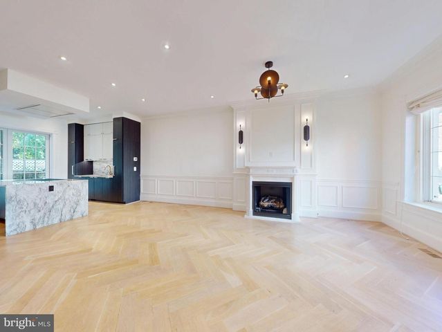 1808 RIGGS PL NW, Washington, DC 20009