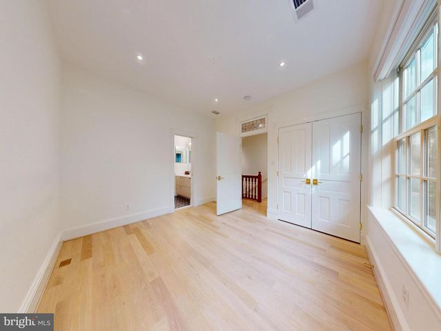 1808 RIGGS PL NW, Washington, DC 20009