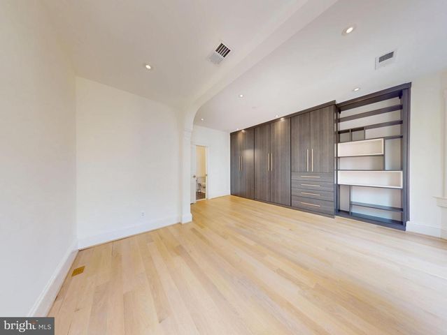 1808 RIGGS PL NW, Washington, DC 20009