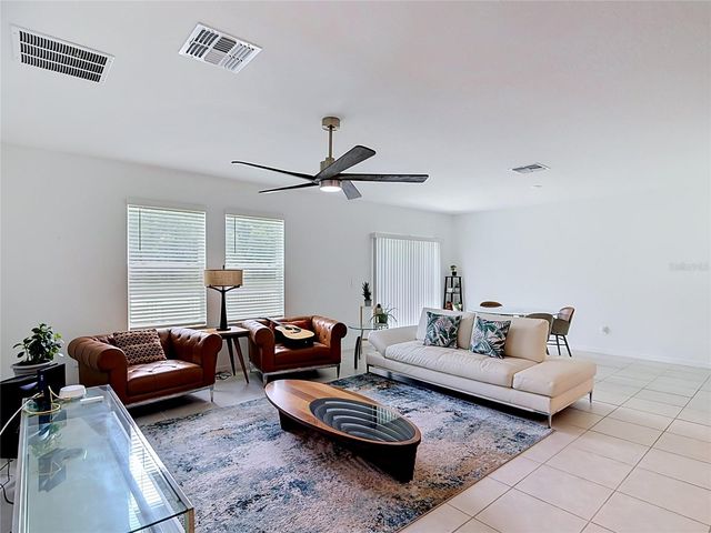 1633 RED LOOP, Lakeland, FL 33801