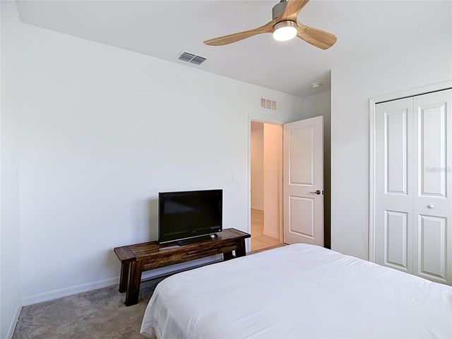 1633 RED LOOP, Lakeland, FL 33801