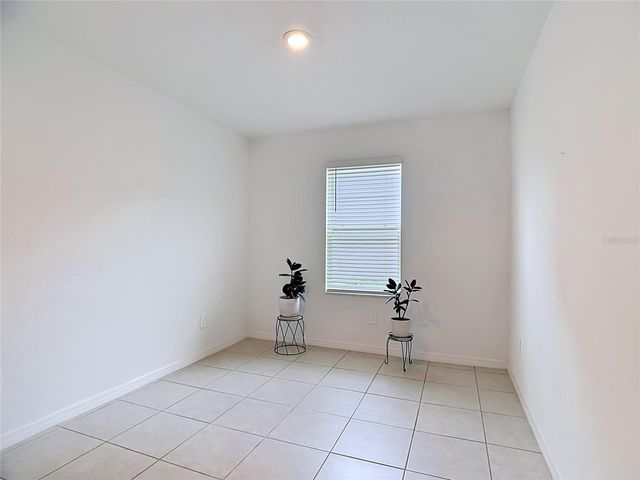 1633 RED LOOP, Lakeland, FL 33801