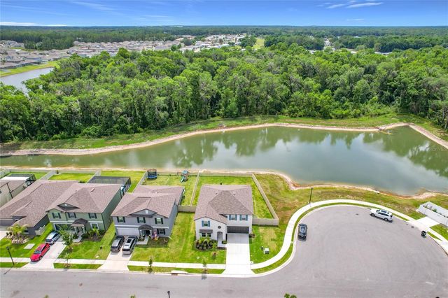 1633 RED LOOP, Lakeland, FL 33801