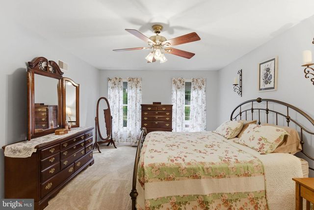 336 ZENITH DR, Hedgesville, WV 25427
