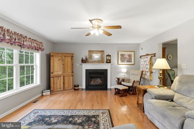 336 ZENITH DR, Hedgesville, WV 25427