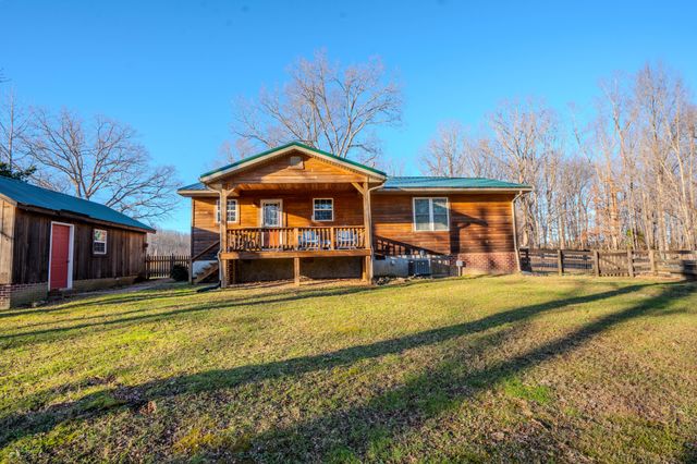 95 CC Rd, Lawrenceburg, TN 38464