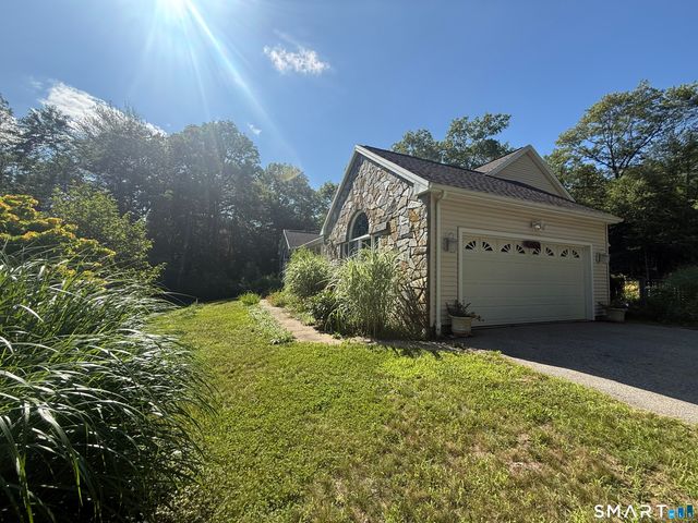 455 Westminster Road, Canterbury, CT 06331