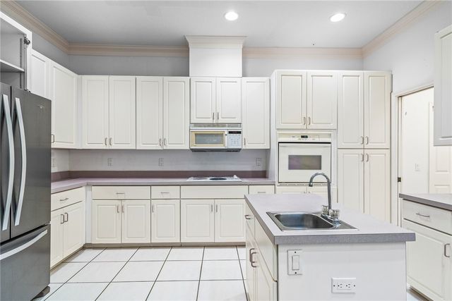 1520 Club Drive, Vero Beach, FL 32963