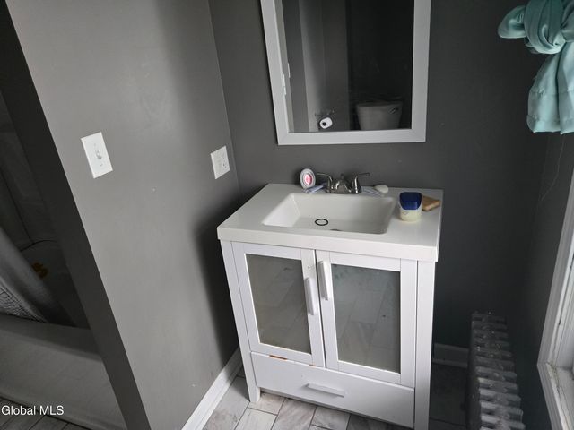 313 Guy Park Avenue, Amsterdam, NY 12010