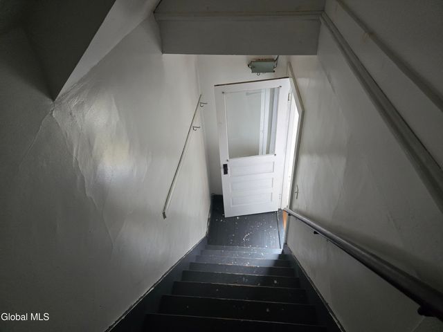 313 Guy Park Avenue, Amsterdam, NY 12010