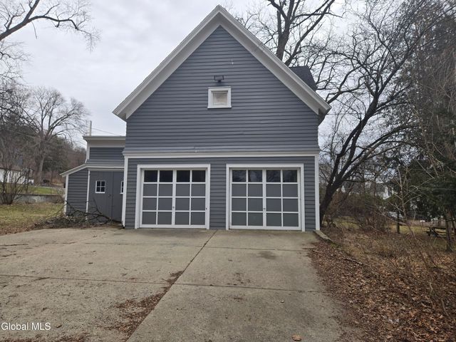 313 Guy Park Avenue, Amsterdam, NY 12010