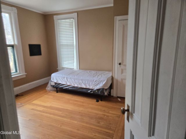 313 Guy Park Avenue, Amsterdam, NY 12010