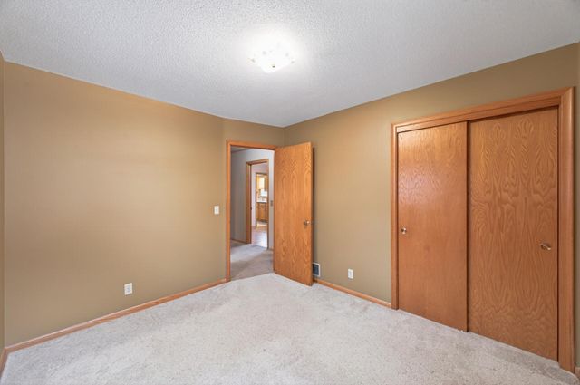 10719 Direct River Drive NW, Coon Rapids, MN 55433