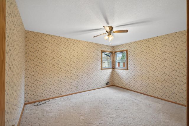 10719 Direct River Drive NW, Coon Rapids, MN 55433