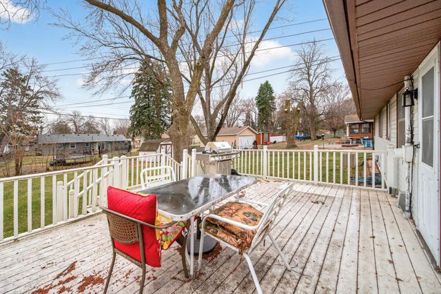 10719 Direct River Drive NW, Coon Rapids, MN 55433