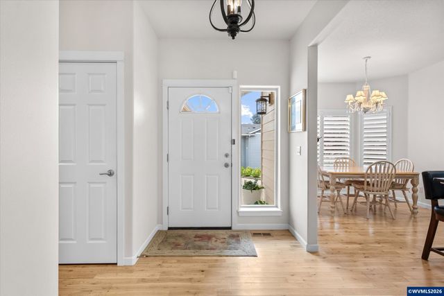 6671 Craftsman Lp N, Keizer, OR 97303