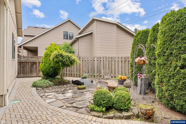 6671 Craftsman Lp N, Keizer, OR 97303