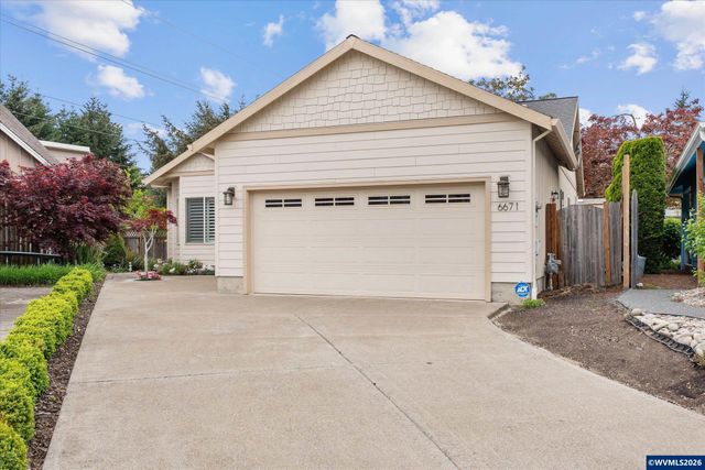 6671 Craftsman Lp N, Keizer, OR 97303