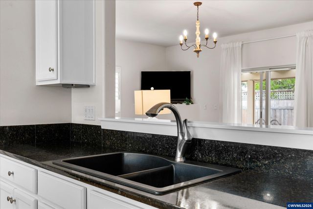 6671 Craftsman Lp N, Keizer, OR 97303