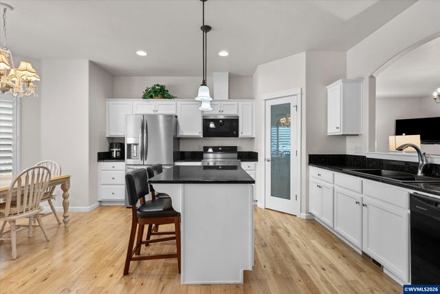 6671 Craftsman Lp N, Keizer, OR 97303