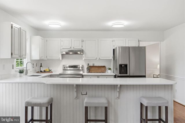6700 PASSAGEWAY PL, Burke, VA 22015