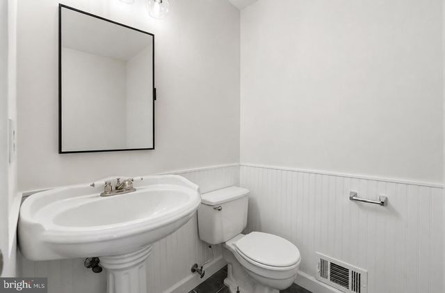 6700 PASSAGEWAY PL, Burke, VA 22015