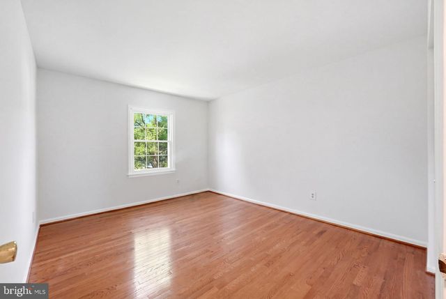 6700 PASSAGEWAY PL, Burke, VA 22015
