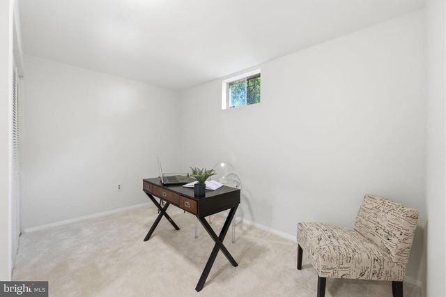 6700 PASSAGEWAY PL, Burke, VA 22015