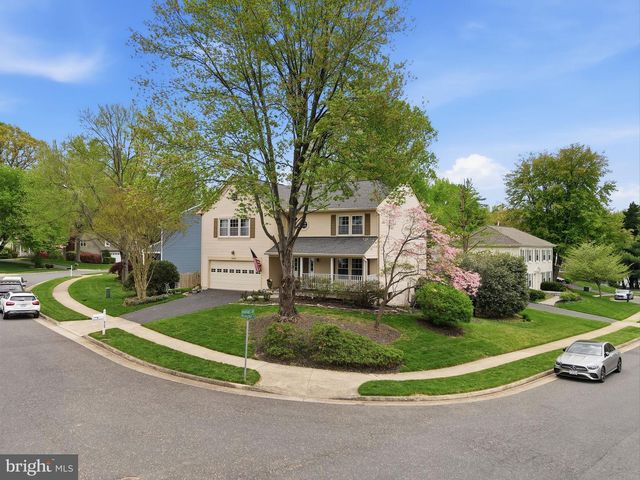 6700 PASSAGEWAY PL, Burke, VA 22015