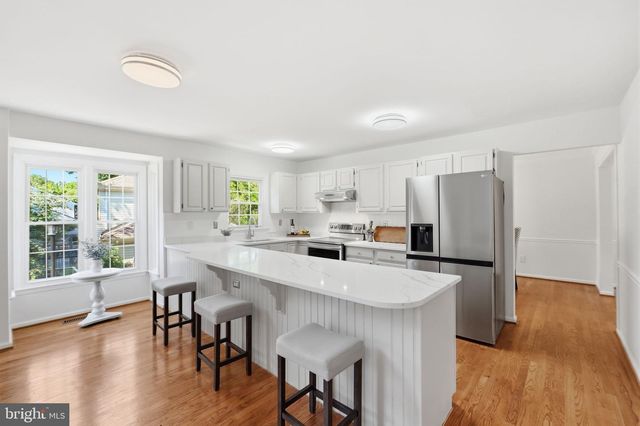 6700 PASSAGEWAY PL, Burke, VA 22015