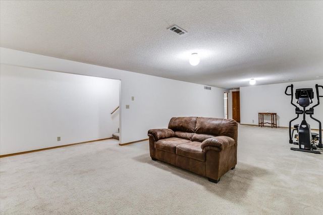 1559 N Covington, Wichita, KS 67212