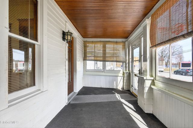 1114 Forest Road, Schenectady, NY 12303