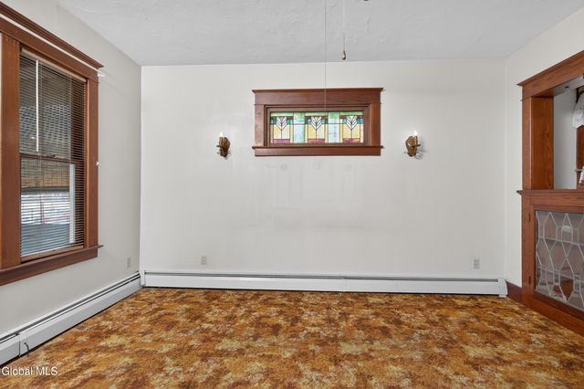 1114 Forest Road, Schenectady, NY 12303