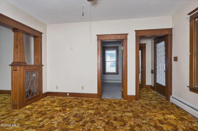 1114 Forest Road, Schenectady, NY 12303