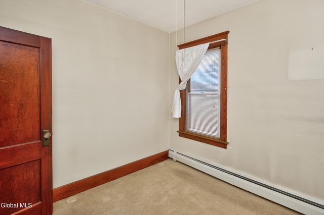 1114 Forest Road, Schenectady, NY 12303