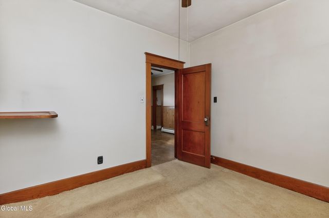 1114 Forest Road, Schenectady, NY 12303