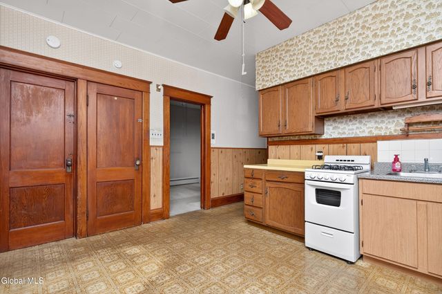 1114 Forest Road, Schenectady, NY 12303