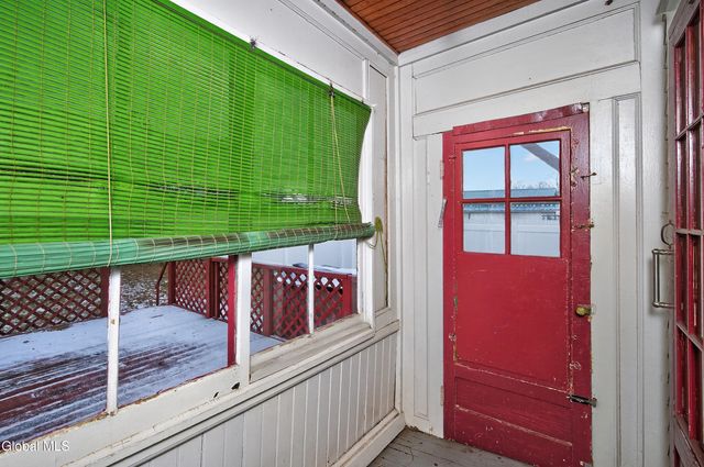 1114 Forest Road, Schenectady, NY 12303