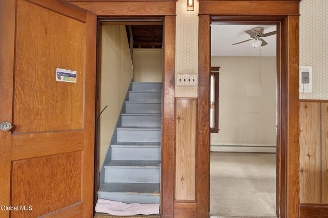 1114 Forest Road, Schenectady, NY 12303