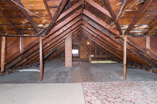 1114 Forest Road, Schenectady, NY 12303