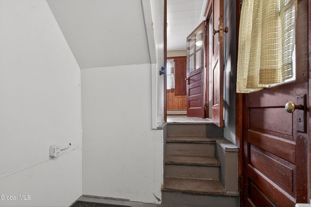 1114 Forest Road, Schenectady, NY 12303