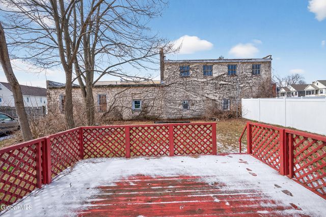 1114 Forest Road, Schenectady, NY 12303